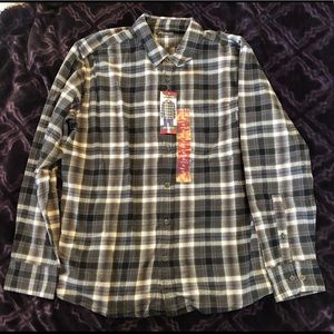 NWT! Men’s Eddie Bauer button down flannel shirt